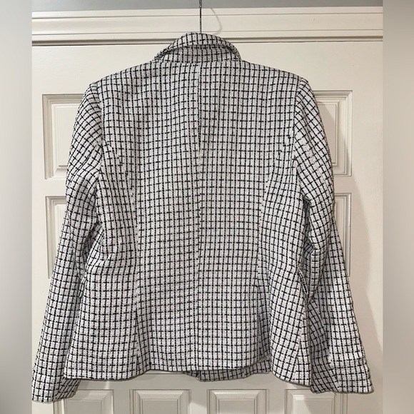 🔲 NWT Blazer🔲 - Picture 9 of 9
